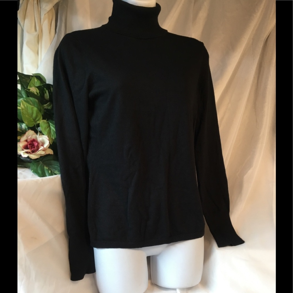 The Limited- black turtleneck size Med